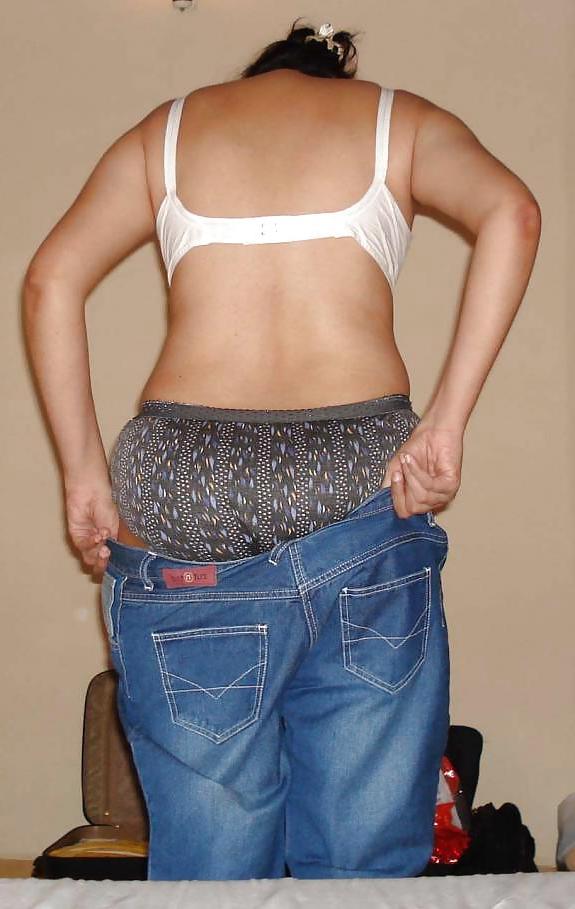 25P Sexy indian lady