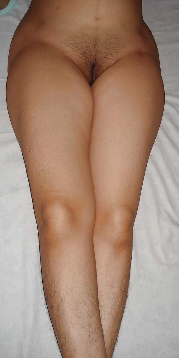 25P Sexy indian lady