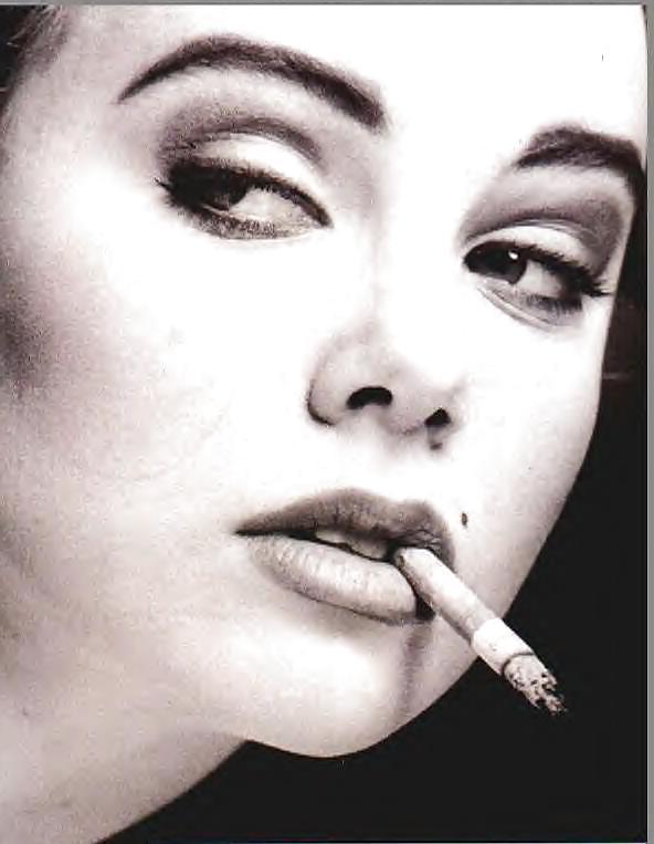25P Sexy Smoking - Dangles