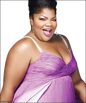 25P Big Women and Big Girls Pics 