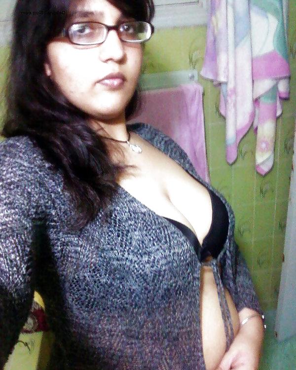 14P Indian hot girl