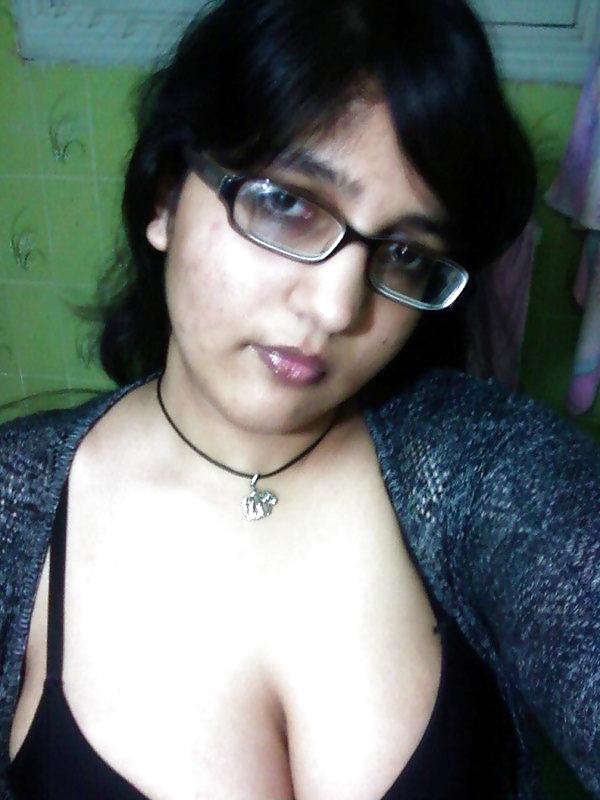 14P Indian hot girl