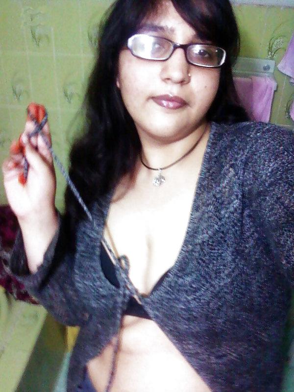 14P Indian hot girl
