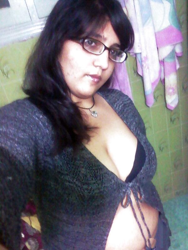 14P Indian hot girl