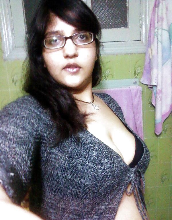 14P Indian hot girl
