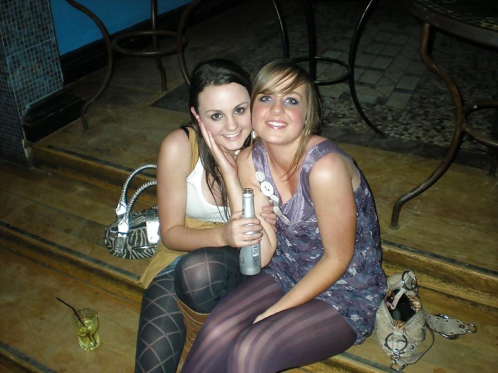 25P Pantyhose Babes 1