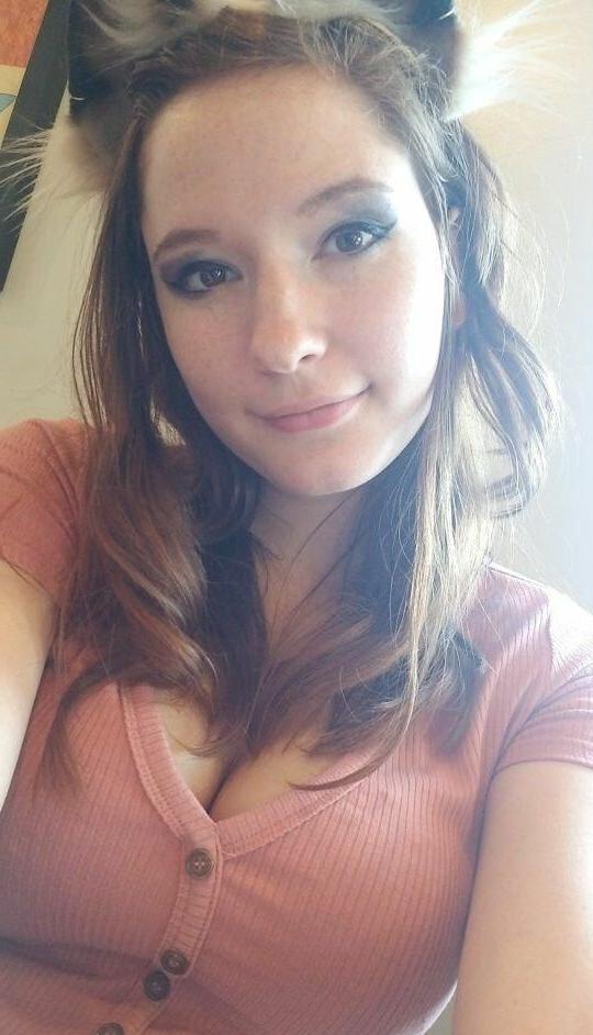 25P Caught Red Headed nude