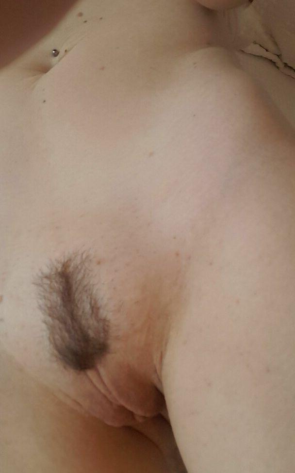 25P Sharon Janney nude