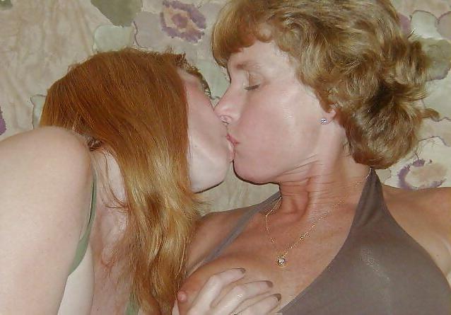 4P Sapphic Spit Swapping