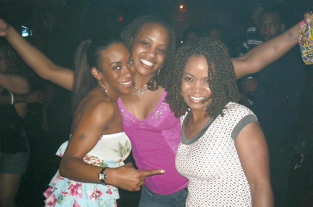 23P Hot detroit lesbian