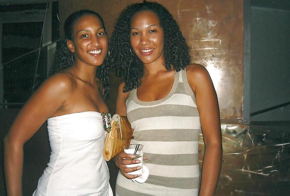 23P Hot detroit lesbian