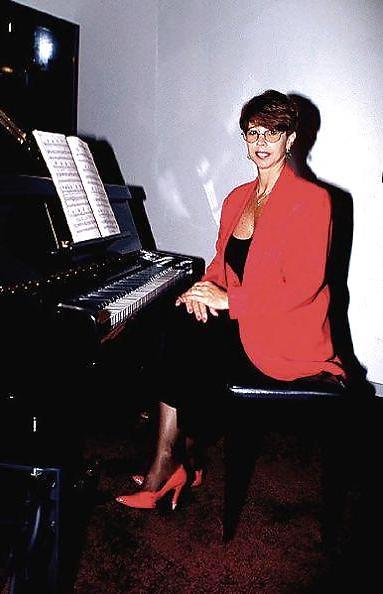 17P Piano Teacher MILF
