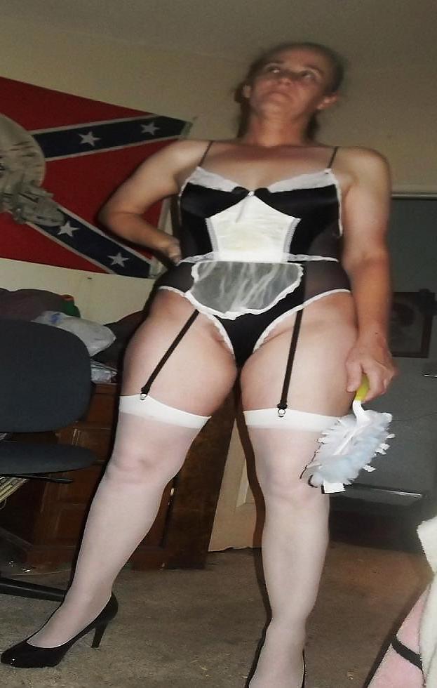 11P Wife Playing Maid