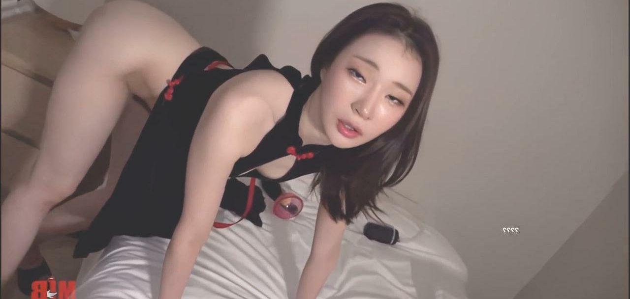 21P Mask In Black nude