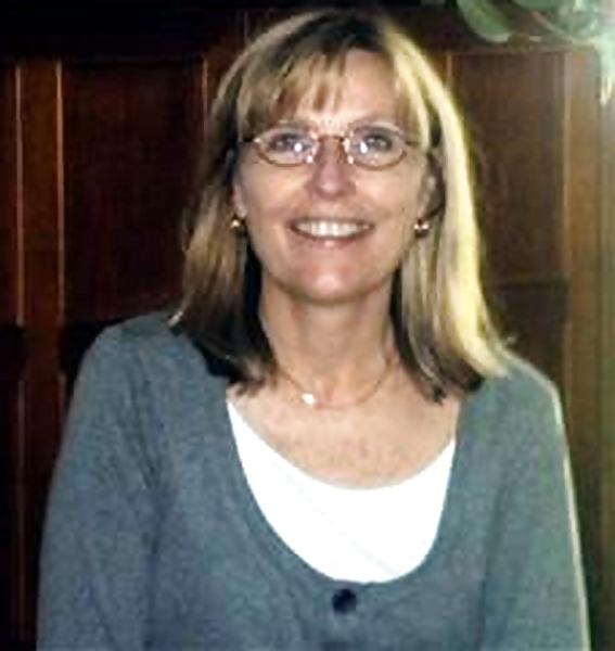 25P Moms in Glasses ( i crazy about older women in glasses)