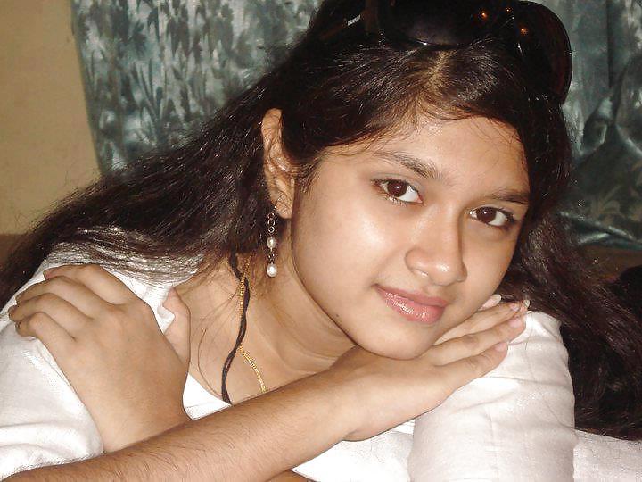 25P Beautiful Indian Girls 20- By Sanjh