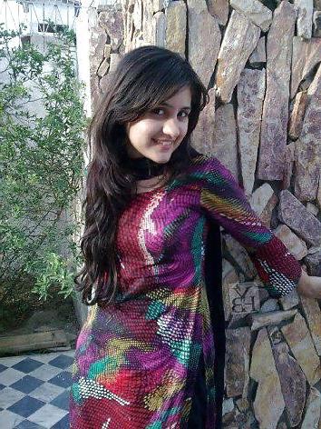 25P Beautiful Indian Girls 20- By Sanjh