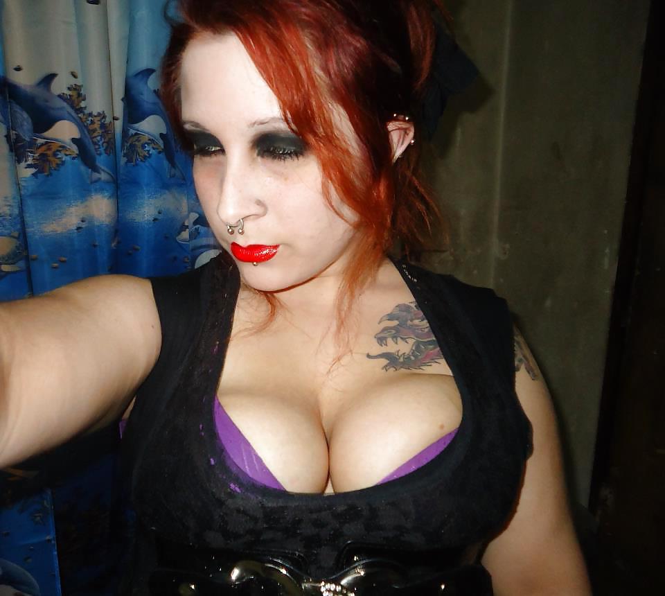 15P MACROMASTIA AND BIG NATURAL TITS