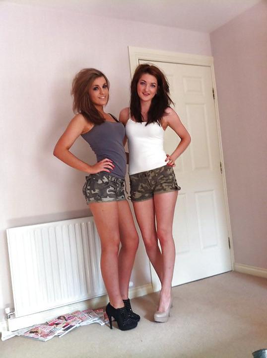 25P Hot babes 27