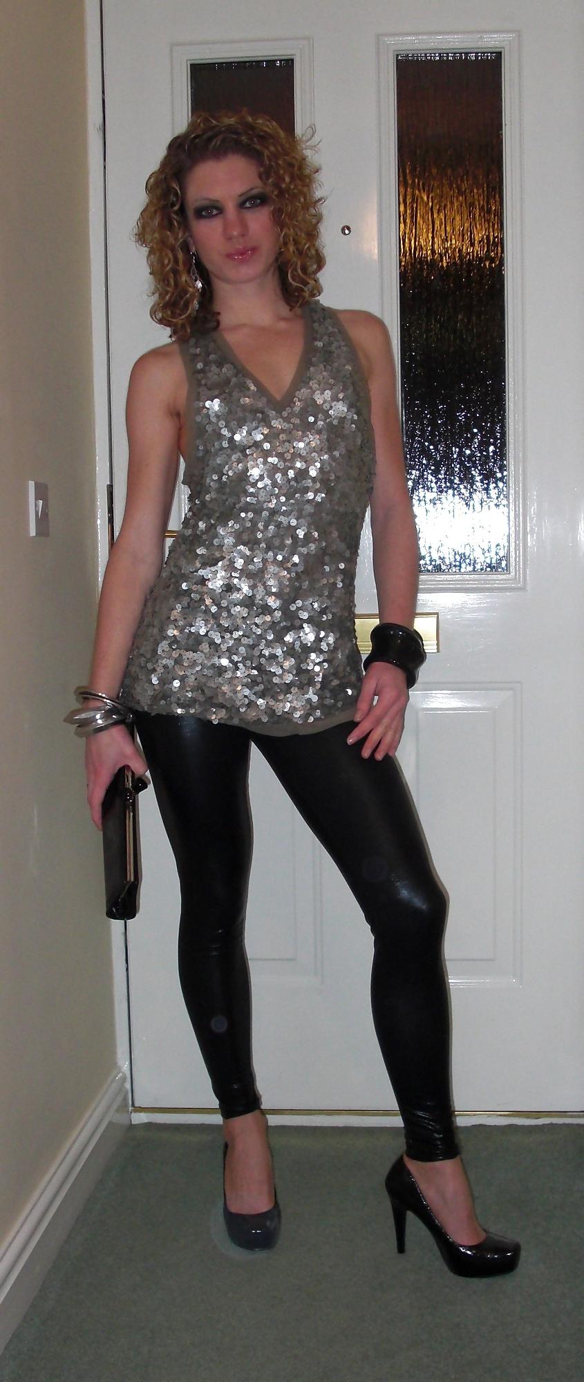 25P Small Puffy Tits Wife Verity 