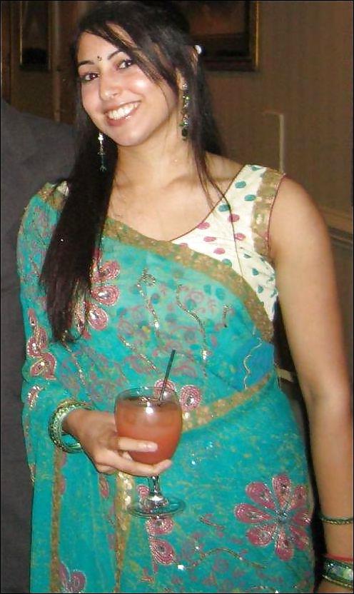 23P Indian aunty