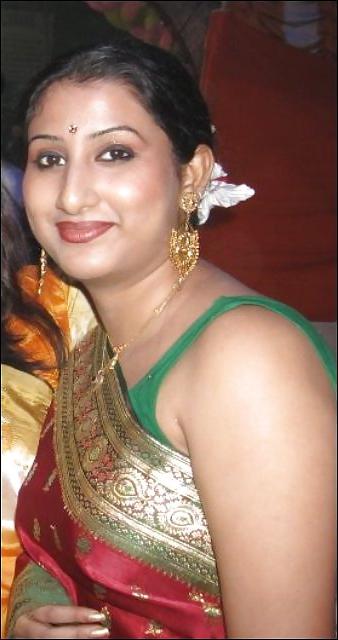 23P Indian aunty