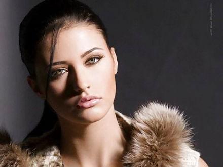 25P Europe Models Singer Babes