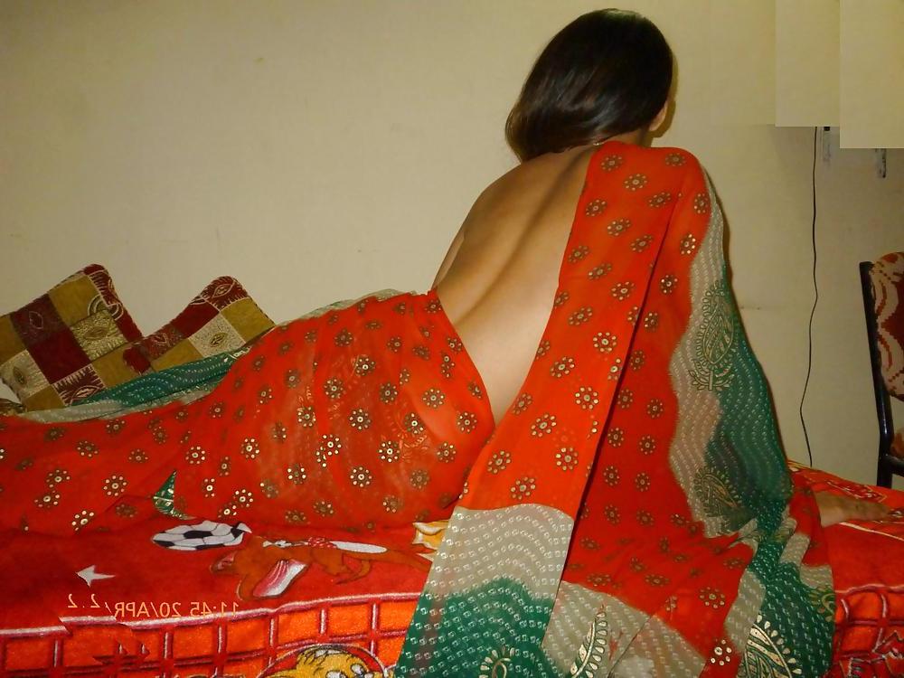 17P Indian Sari Wife 