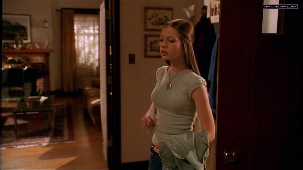 7P Perfect teen with her young tits