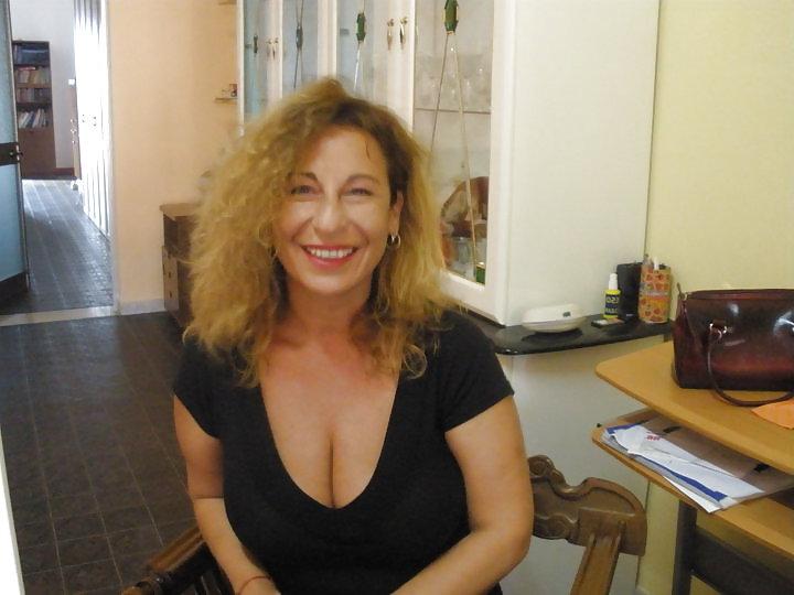 11P Big Tits Matures Cocks Hungry