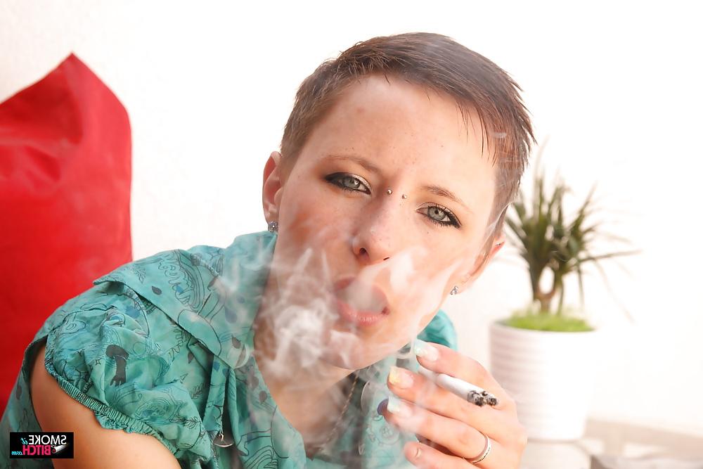 5P Smoking fetish