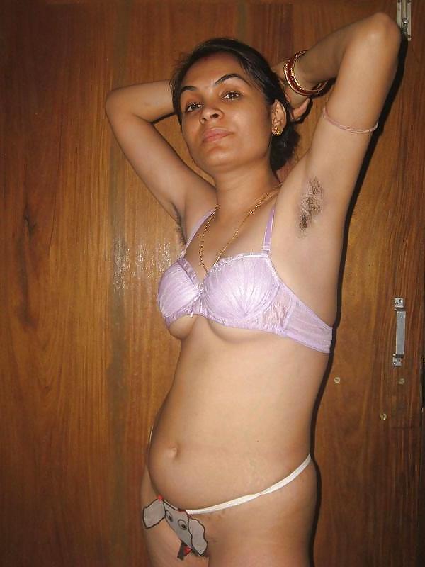 25P Indian chicks..