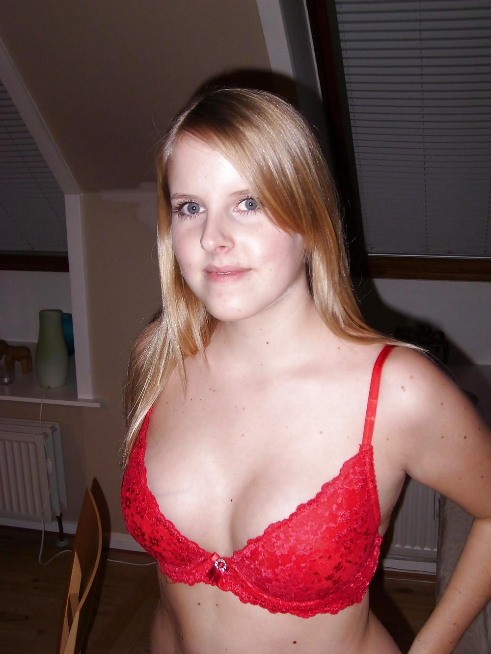 22P German blond Amalie private and porn pics
