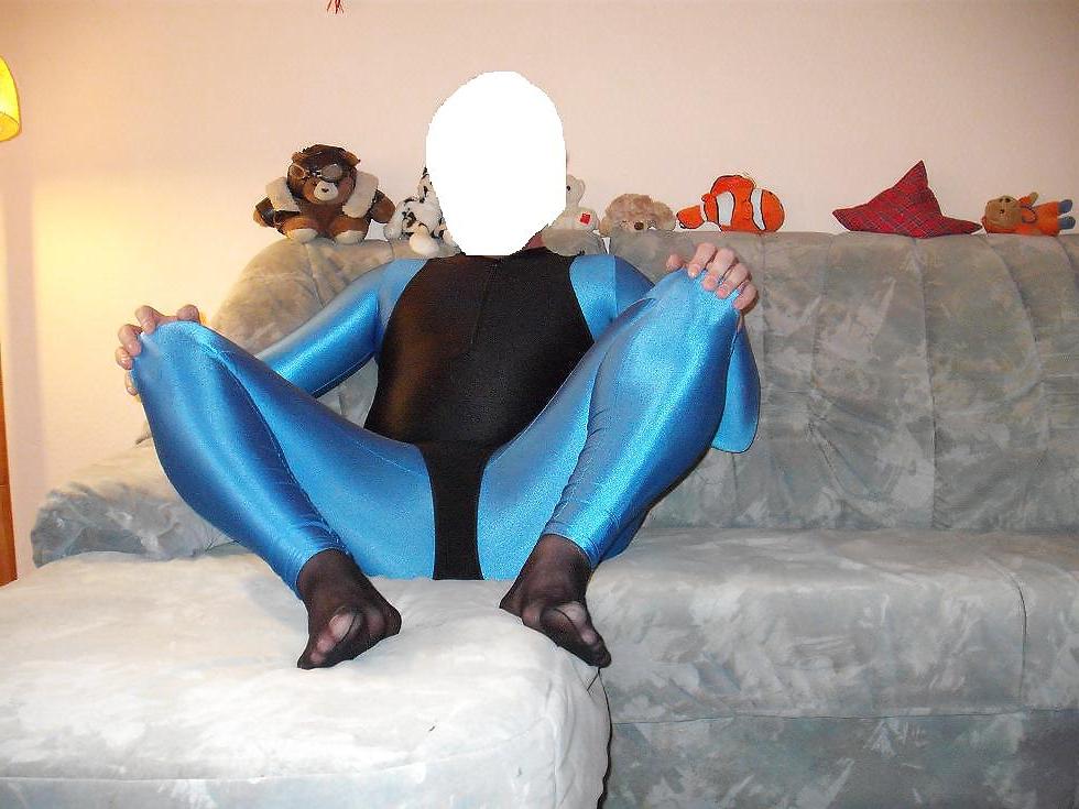 11P Me in lycra spandex