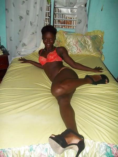25P Hot ebony