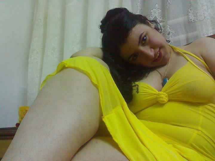 21P Arab.Hijab.Beurette 2