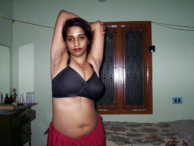 14P Tamil  hot   aunty Big Boobs