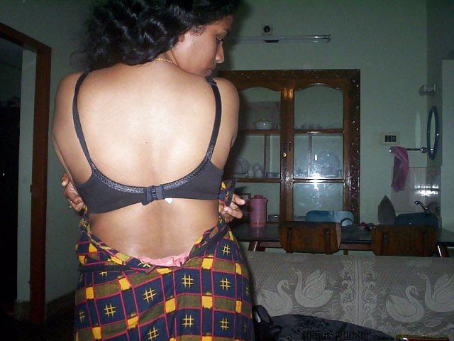 14P Tamil  hot   aunty Big Boobs