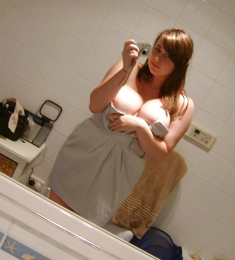 25P Smoking Hot Women 20yo+