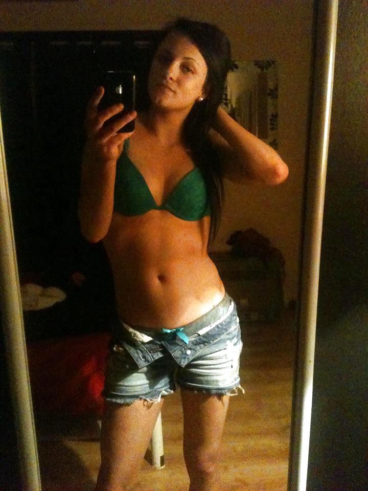 25P Hot babes 22