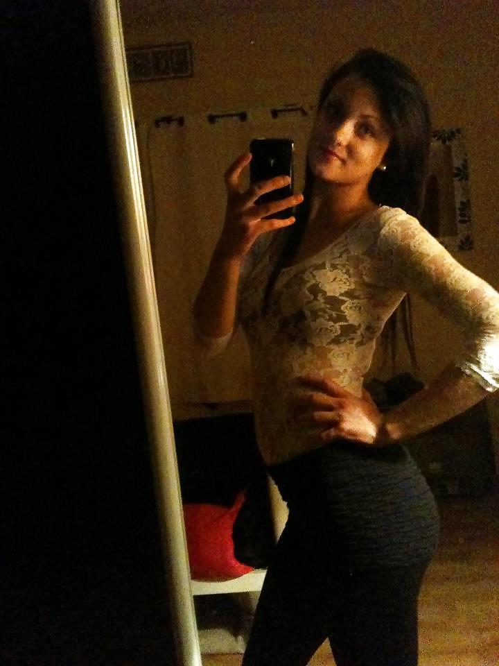 25P Hot babes 22