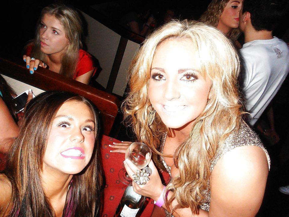 25P Hot babes 22