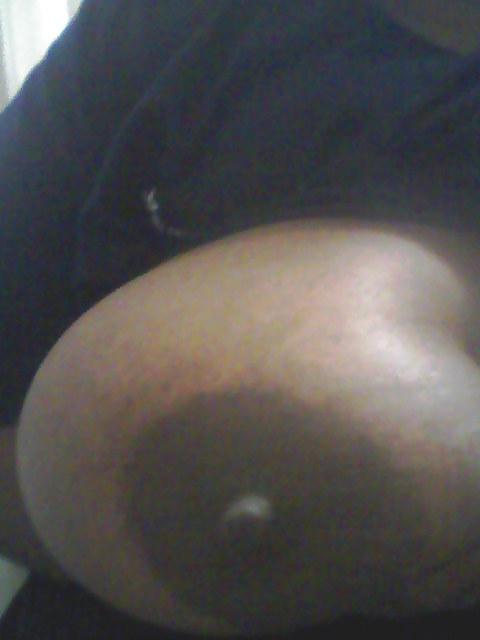 18P Big Tits R Back