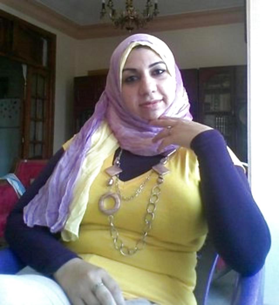 6P Arab turkish girls w big boobs 2