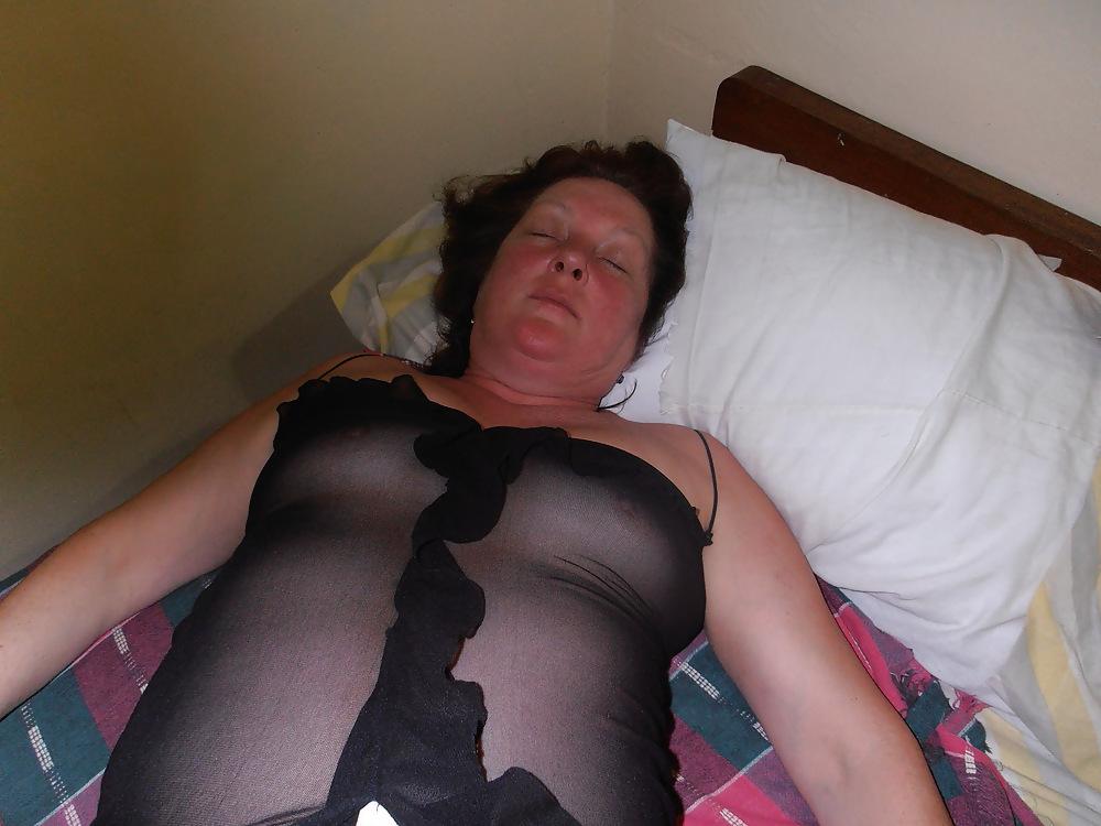 16P In back, check out my hole