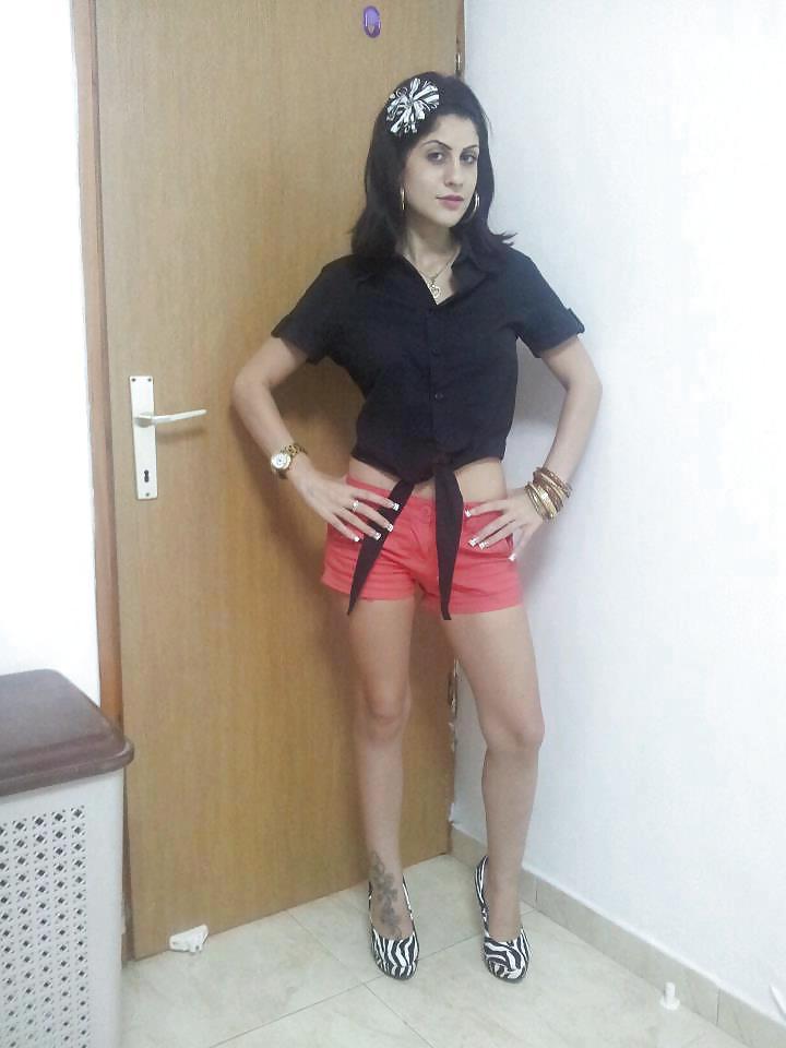 19P Persian arab girl: Nazanin