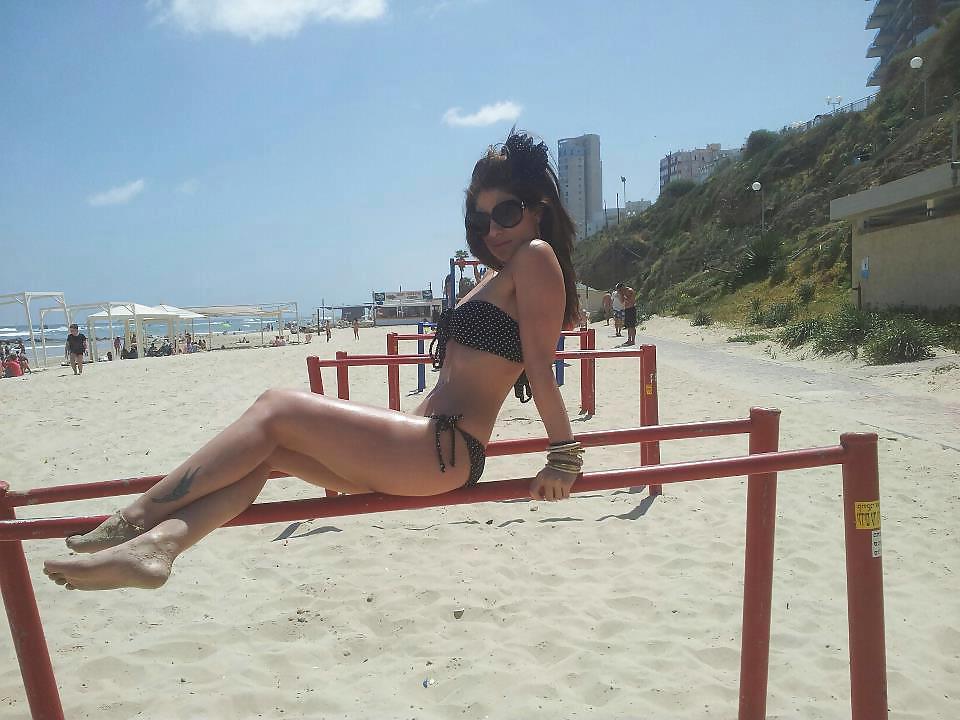 19P Persian arab girl: Nazanin