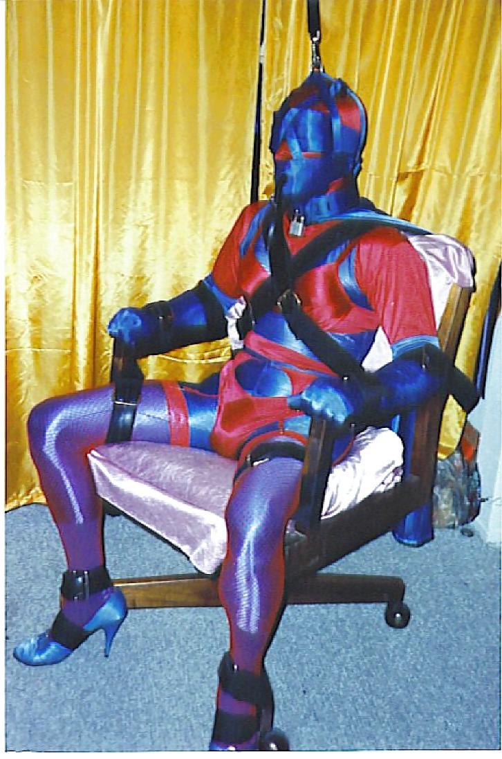 25P Satinstuhl-Bondage