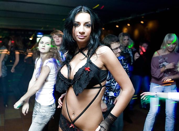 25P Russian girl Eugenia with nice D tits 