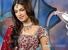 12P Indian Priyanka Chopra